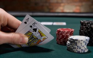 Chiến thuật poker: 5 chiến thuật giúp cân mọi đối thủ