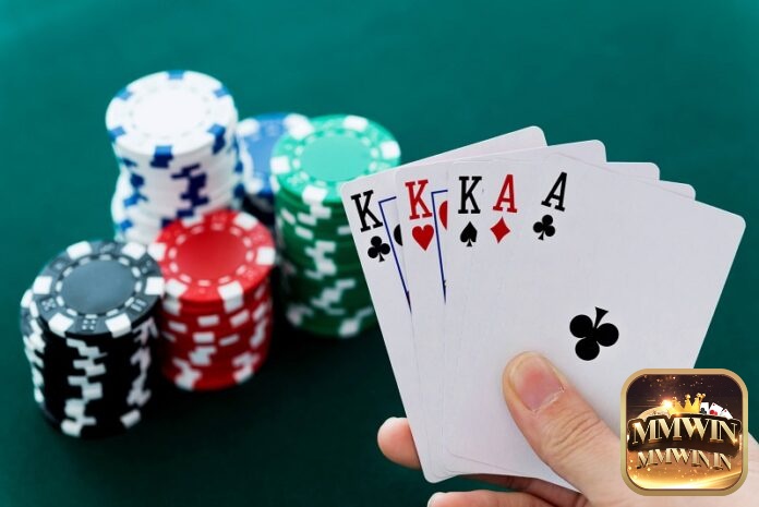 Cách chơi bài Poker chi tiết nhất cho người mới