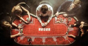 Luật chơi Texas Hold’em cơ bản và nâng cao chuẩn xác 2025