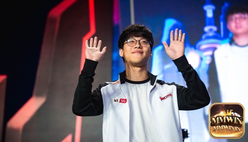 Smeb – hành trình từ bị đánh giá thấp đến trở thành MVP và top laner toàn diện nhất thế giới.