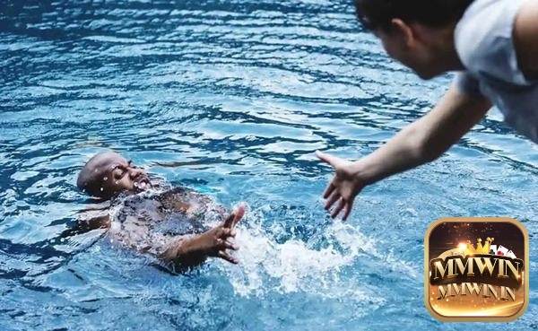 Chiêm bao thấy cứu người chết đuối báo hiệu sự thành công 