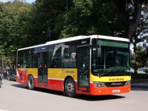 Mơ thấy đi xe bus số mấy? Giải mã điềm báo & con số may mắn